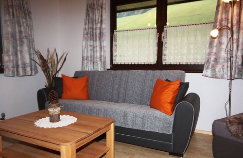 Gries am Brenner House | Stunning private villa for 8 people with WIFI, TV, terrace and parking