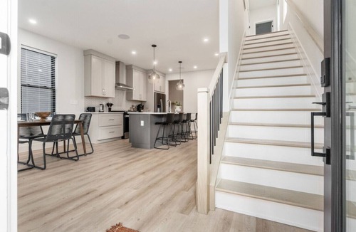 Merion Village House | Stylish 4BR All Ensuites in Merion Village