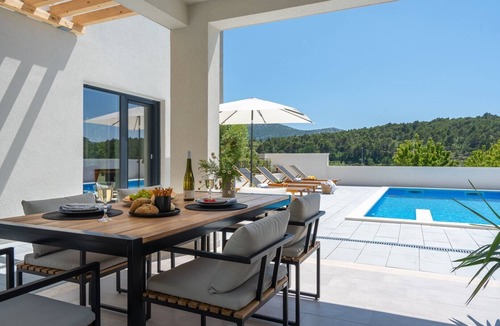 Gata Villa | Stylish property with heated 32sqm private pool, 3 bedrooms, 3 bathrooms, table tennis and table soccer