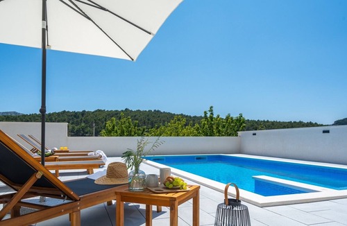 Gata Villa | Stylish property with heated 32sqm private pool, 3 bedrooms, 3 bathrooms, table tennis and table soccer