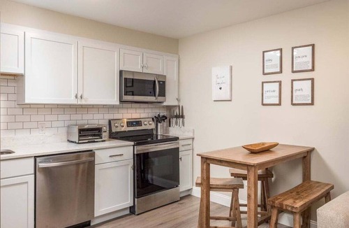 Sunday River Area Condo | Sunday River Ski in/Ski Out Condo- White Cap A-307