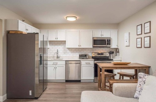 Sunday River Area Condo | Sunday River Ski in/Ski Out Condo- White Cap A-307