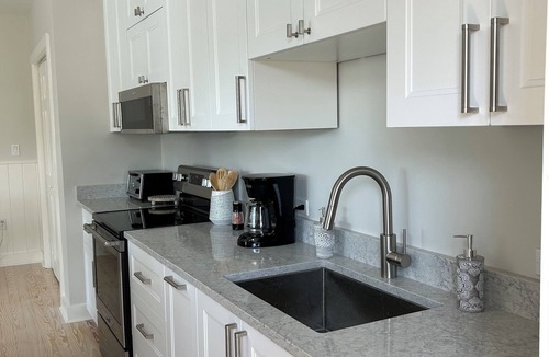 Belfast Apartment | Sunny downtown Belfast apartment with water view, right on Main St near eateries