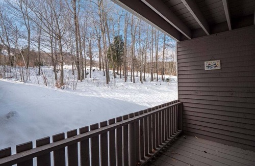 Sunday River Area Condo | Sunrise A-118:Ski-In/Ski-Out Sunday River Condo