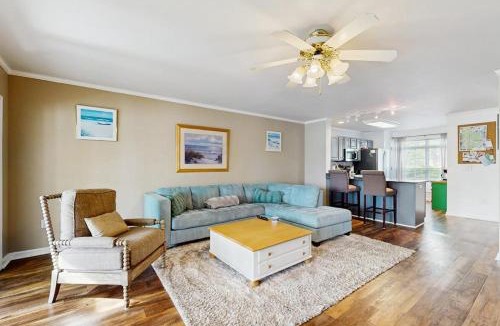 Lewes House | Taramino - 17414 Taramino Pl