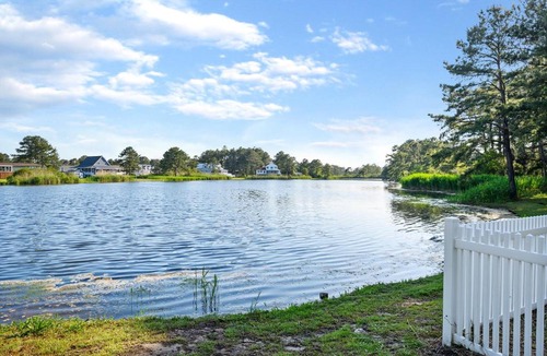 Chincoteague House | Teal Cottage