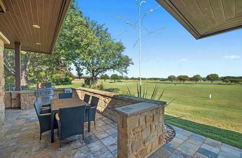 Lakecliff On Lake Travis House | Tee Box Retreat at Lakecliff Country Club