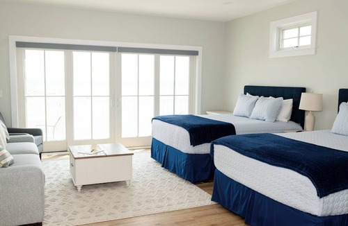 Ogunquit Hotel | Terrace by the Sea