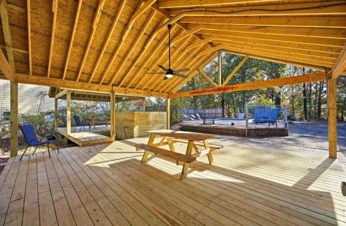 East Point Villa | The 6BR Atlanta Retreat House-Poolside Comfort & Playful Vibes sleeps 28
