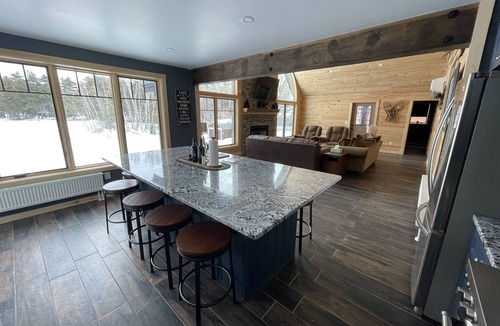 North Penobscot Cabin | The BearsDen Lodge Mt Katahdin View/Lakefront