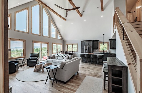 Hanover Ski Chalet | The Best Mountain Views! You can't stop looking at them!