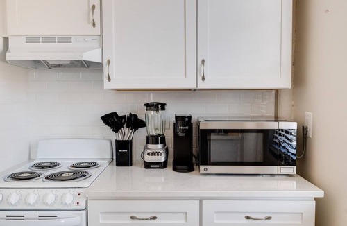 Downtown Baltimore Apartment | The Blue Jay