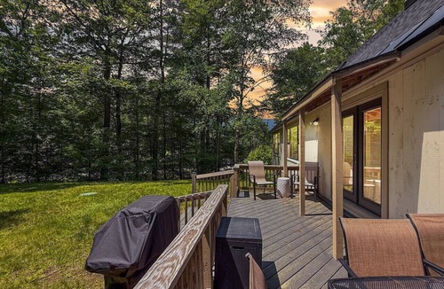 Birch Hill House | The Check Inn | Close to Hiking, Rivers, Storyland