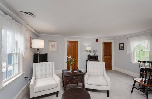North Berwick House | The Green Room unit 4-Private Suite, Starry Skies -20 mins to Wells & Ogunquit