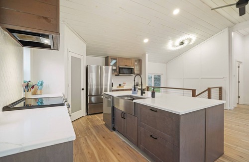 Rockbridge Cottage | The Haven @ Hocking | Luxury Retreat, Hot Tub
