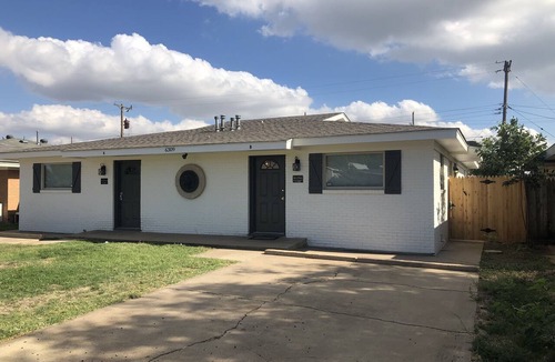 Amarillo House | The Lawrence/Near Medical Dist./Purple Mattress