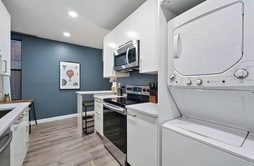Short North Apartment | The Luxe Pearl Residences 870
