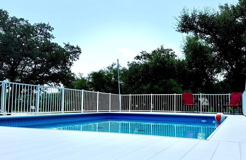 Mountain Home Cabin | The Rancher Cabin - Texas Hill Country Romantic cabin for two near Kerrville & Fredericksburg