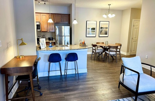 Westerville Apartment | The Snowbird Suite | 1st Floor | Walk-In Shower