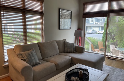 Lewes Villa | The Villa at Cottonwood Lane