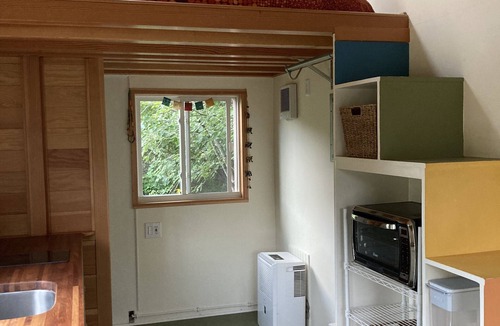 Appleton Cottage | Tiny House at Hidden Meadow