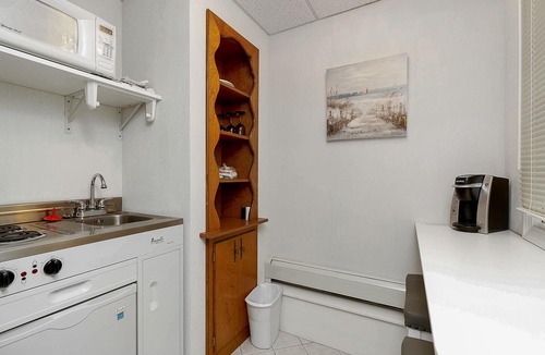 Ogunquit - Wells Hotel | Towne Lyne Motel