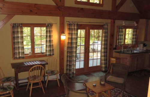 Bristol House | Tranquil And Peaceful Vacation Getaway Just Waiting To Welcome You