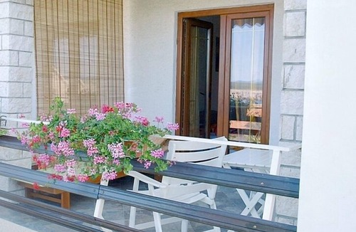 Jadranovo Apartment | Two bedroom apartment with terrace and sea view Jadranovo (Crikvenica) (A-2377-c)