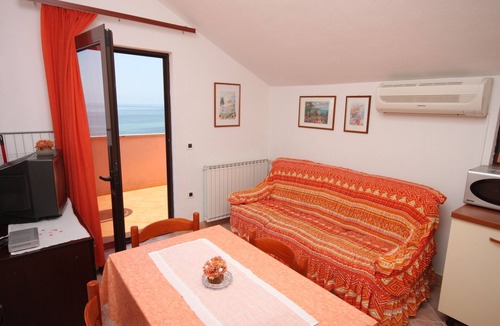 Zambratija Apartment | Two bedroom apartment near beach Zambratija, Umag (A-6997-b)