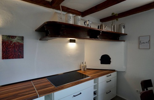 Brtonigla House | Typical Istrian stone house with romantic courtyard/dog-friendly