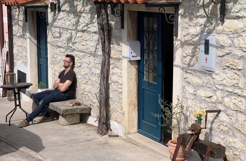 Brtonigla House | Typical Istrian stone house with romantic courtyard/dog-friendly