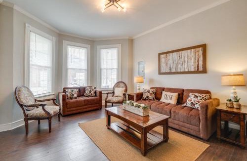 Clifton Forge West House | Updated & Charming! Home Near Douthat State Park