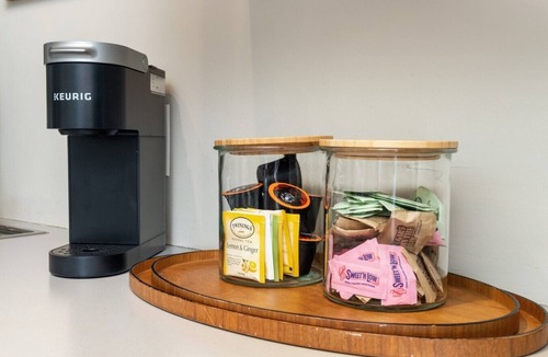 Grandview Heights Apartment | Updated flat with parking and laundry in an exceptional location
