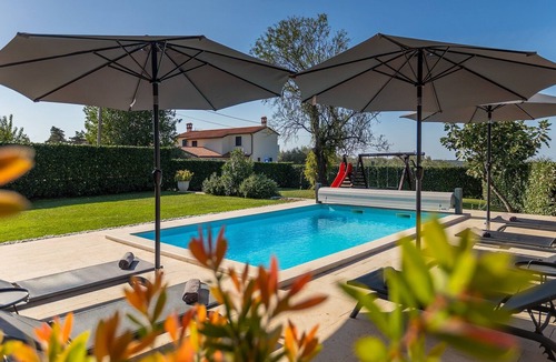 Buje Villa | Villa Marula by Villas Guide