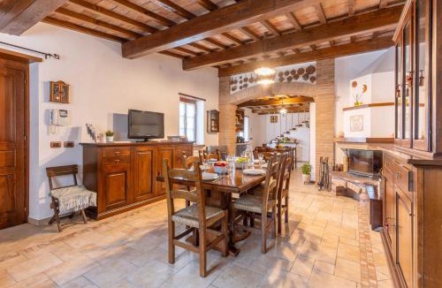 Villa Collemandina House | Villa Soli - Casa in Pietra con Piscina Panoramica