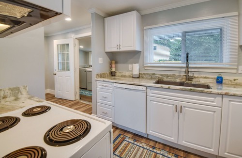 Buckroe Beach House | Walk to Beach: Hampton Home w/Grill!