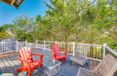 Broadkill Beach House | Walk to Broadkill Beach: Sleek Family Home w/Deck