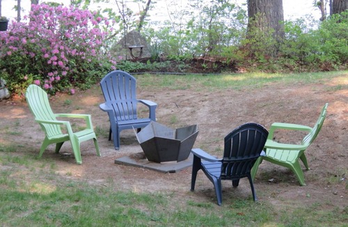 South Casco House | WATERFRONT 20' from Lake EndofRoad Float KayaksFirepit 30%OFF Jul 25-Aug1
