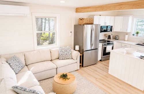 Pleasant Point Cottage | “Waterfront cabin w/private deck overlooking the ocean & amazing sunset views.”