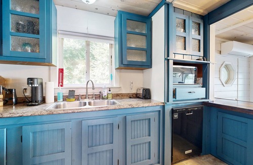 Weeks Mills House | Waterfront cabin with private dock, beach, deck, grill, & firepit - dogs welcome