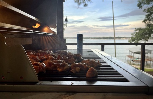 Azle House | Waterfront Escape on Eagle Mountain Lake