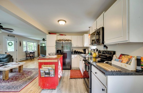 Bridgton House | Welcome to Buck's Hideout in Bridgton Maine!