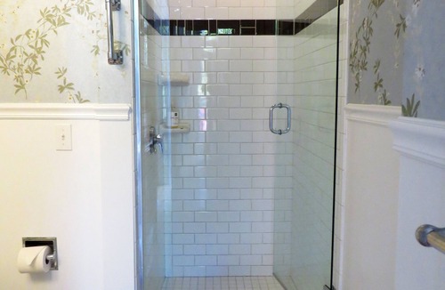 West End Bed & Breakfast | West End Collection at 146 Pine