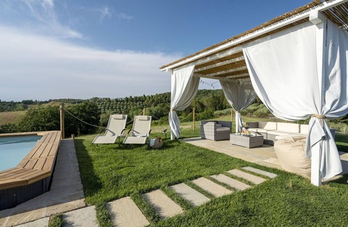 San Miniato Villa | Wonderful private villa with private pool, WIFI, A/C, TV, patio, pets allowed and panoramic view