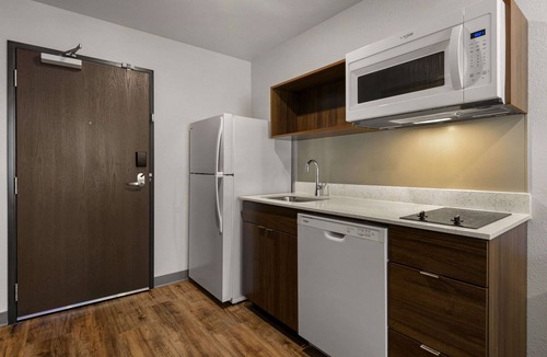 Tabb Hotel | Woodspring Suites Yorktown Newport News