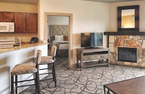 Ingram Condo | Worldmark Hunt- Stablewood Springs Resort 2BD