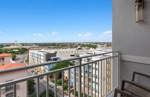 Downtown San Antonio Condo | Wyndham La Cascada, San Antonio 1 Bedroom Condo