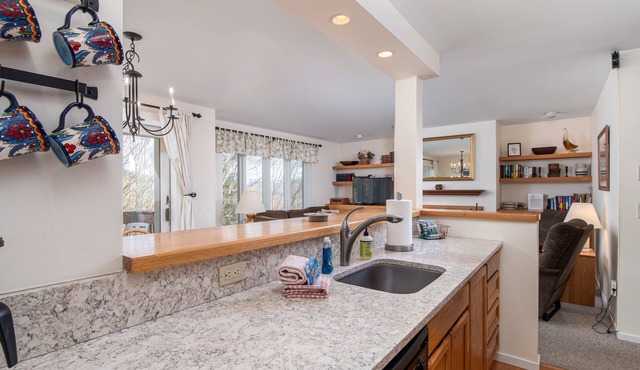 100 Snow Creek 2 Bedroom Condo
