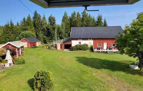 2 Bedroom Cozy Apartment In Braskereidfoss