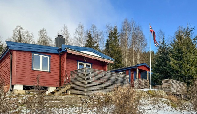 2 bedroom lovely home in Enebakk
